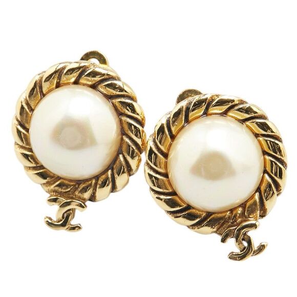 Chanel Gold-Plated Coco Mark Vintage Earrings 1983 - Picture 1 of 6